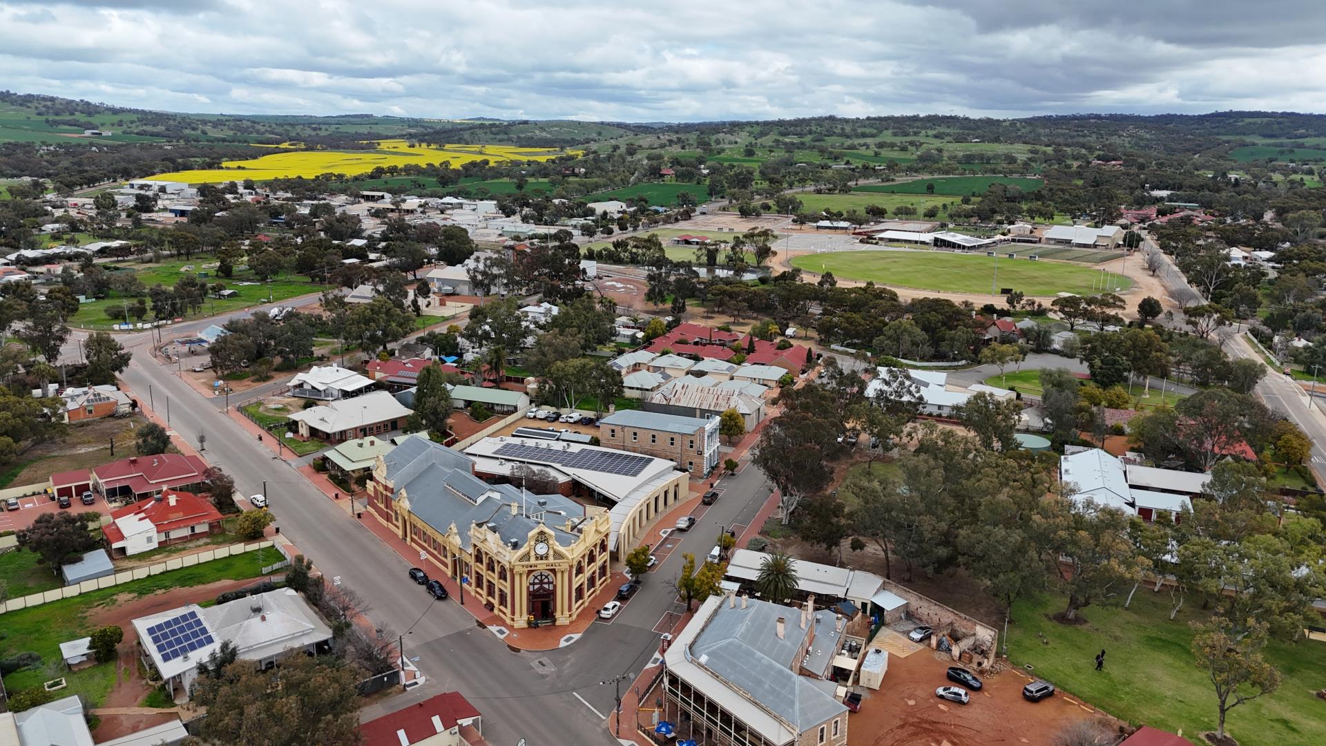 Advertise with the Shire of York: 2026 York Visitor Guide